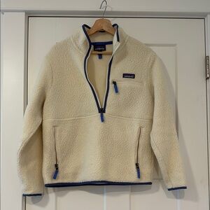 Patagonia Cream Fleece with Blue Trim